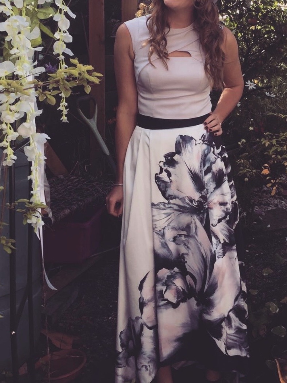 Sleeveless Formal Crop in Lavender-Grey